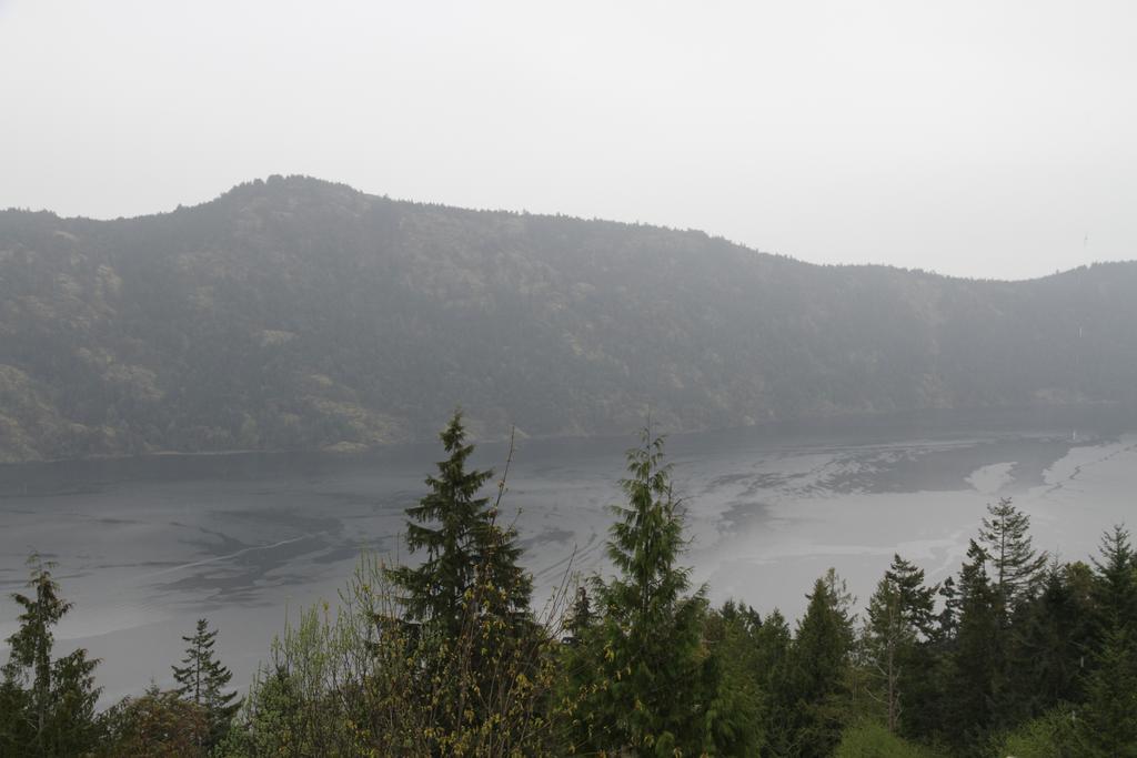 Moon Water Lodge Malahat Zimmer foto