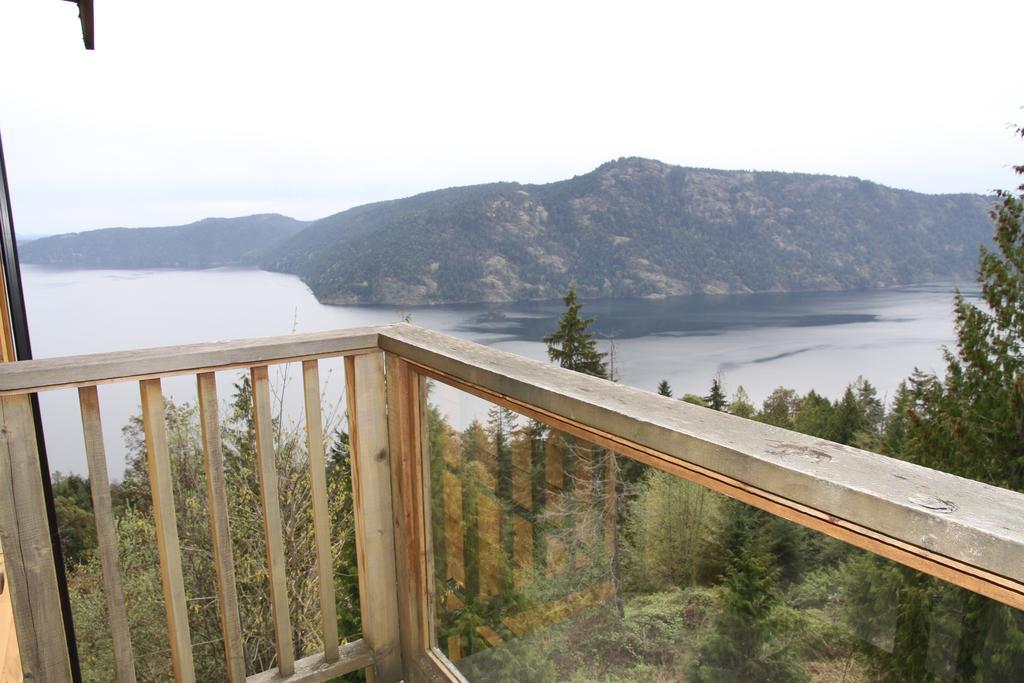 Moon Water Lodge Malahat Zimmer foto